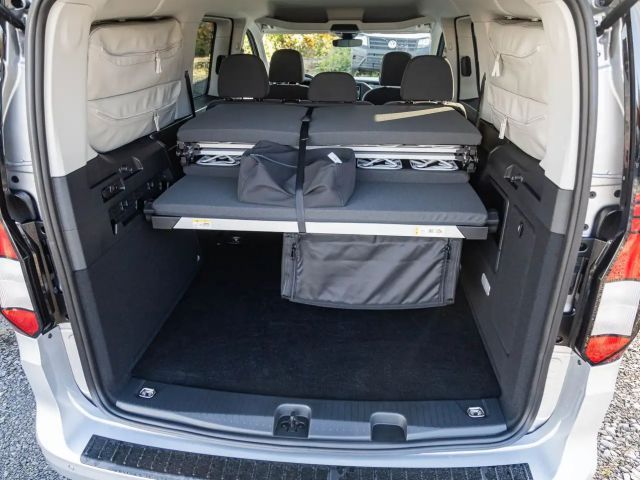 Volkswagen Caddy 5-Sitzer 1,5 l TSI | NAVI | LED