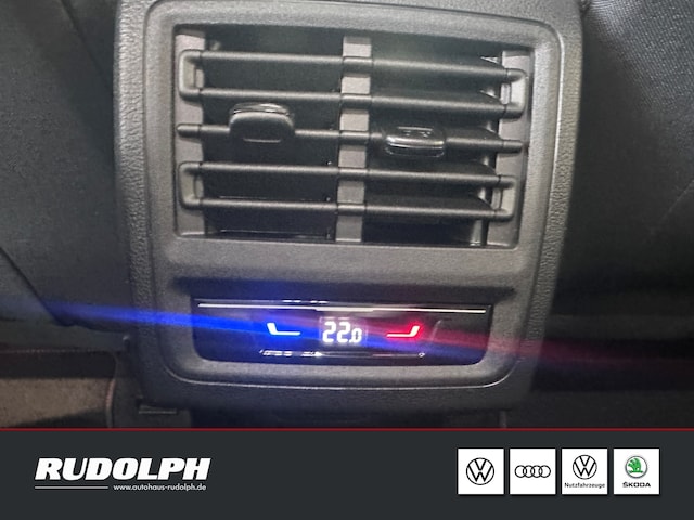 Volkswagen Golf 2.0 TSI DSG Golf VIII