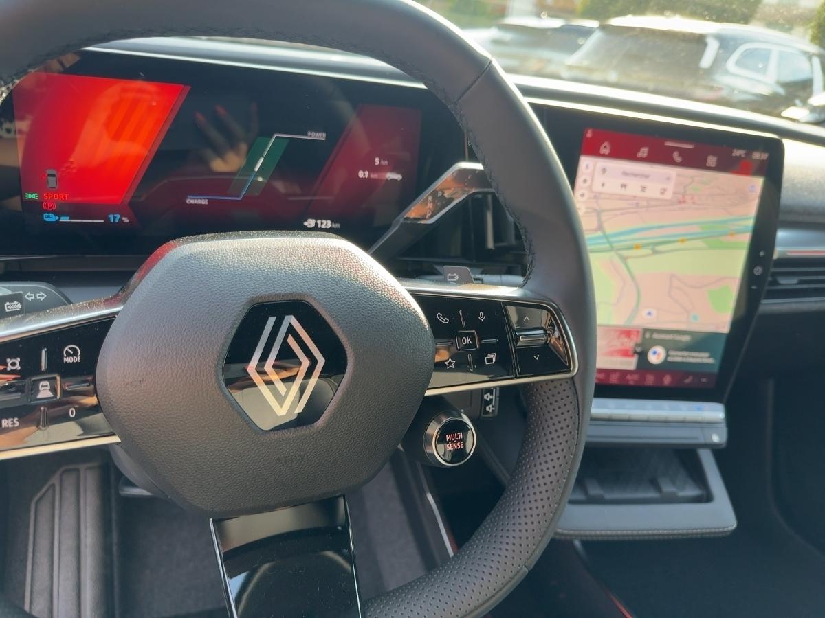 Renault Scenic E-Tech Techno