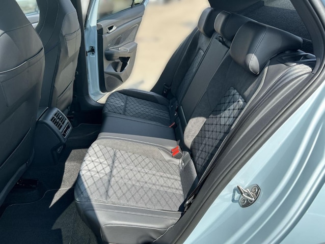 Volkswagen Golf 1.5 TSI DSG Golf VIII