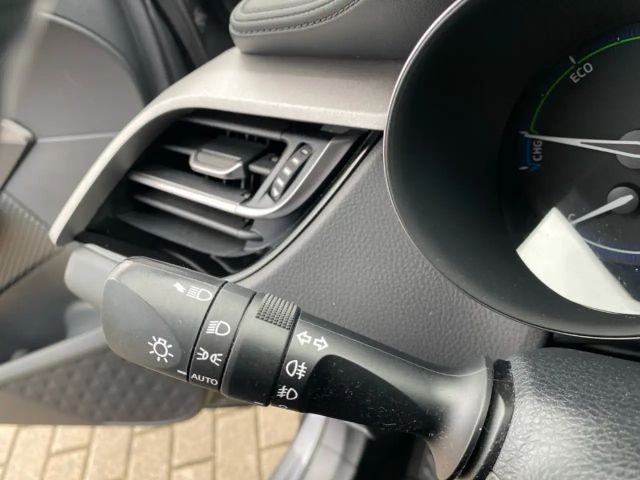 Toyota C-HR Business Hybride