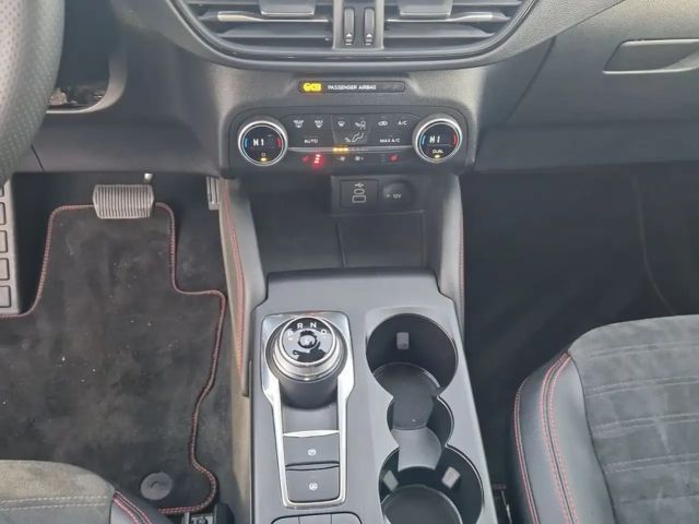 Ford Kuga Plug in Hybrid ST Line X