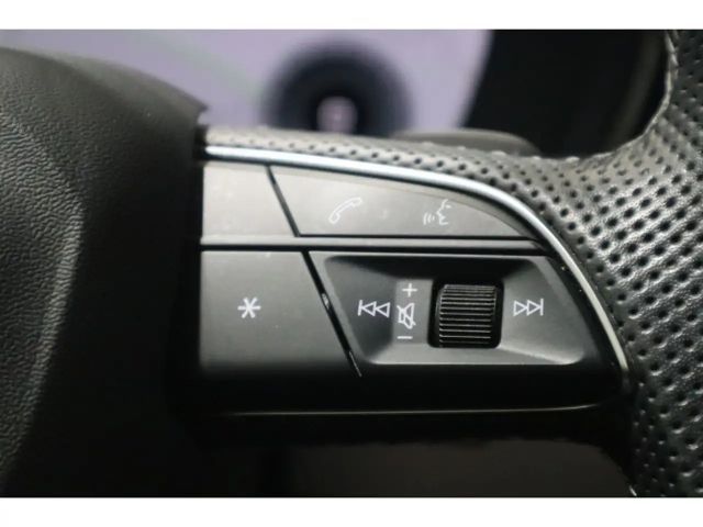 Audi A4 35 TDI Avant S-Line