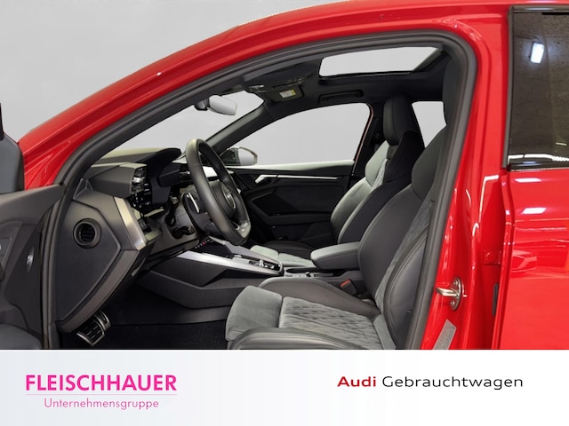 Audi RS3 Quattro S-Tronic Sedan