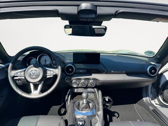 Mazda MX-5 Exclusive-line SkyActiv