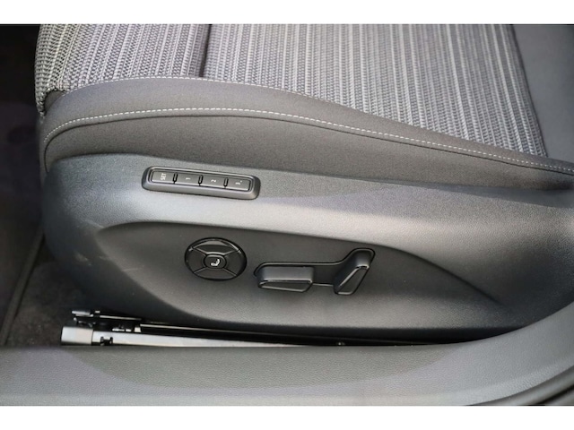 Skoda Superb 2.0 TDI Combi Selection