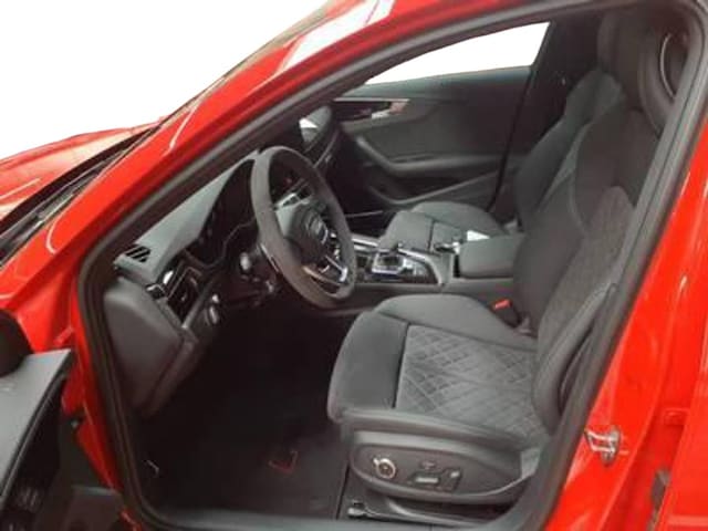 Audi RS4 Avant Quattro