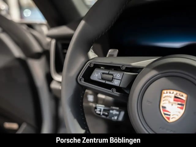 Porsche 992 Cabrio Carrera S