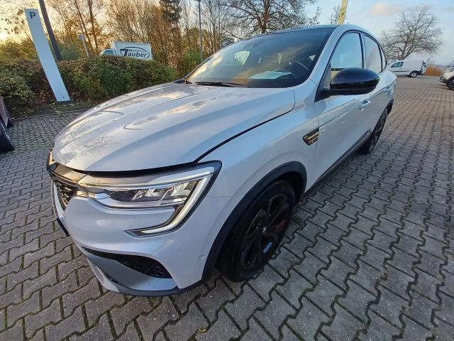 Renault Arkana E-Tech Hybrid RS