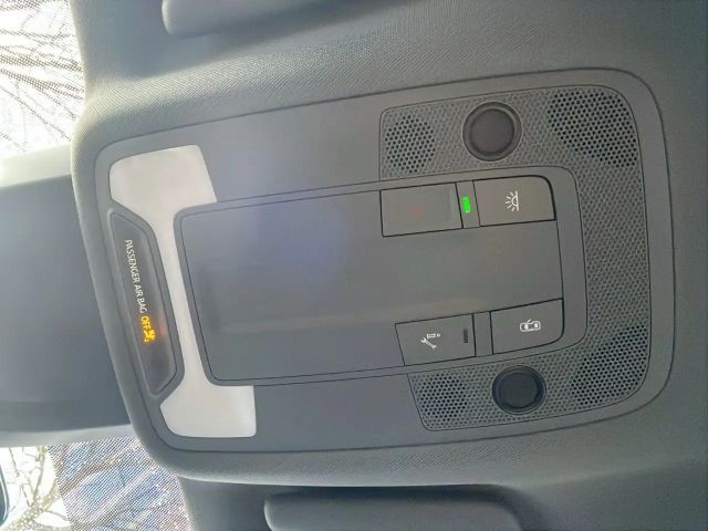 Audi A3 30 TFSI Sedan