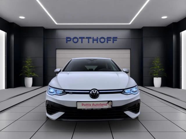 Volkswagen Golf IQ.Drive