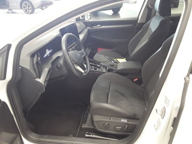 Volkswagen Golf 1.5 eTSI DSG Golf VIII