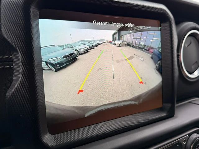 Jeep Wrangler 4xe Sahara