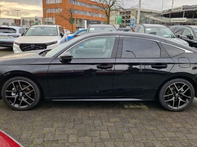 Honda Civic Advance Hybrid e:HEV