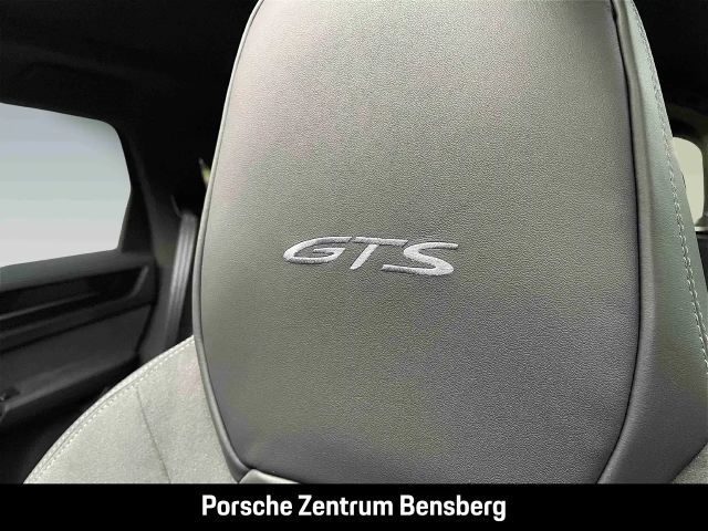 Porsche Cayenne GTS