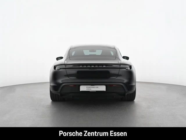 Porsche Taycan Abstand. Luftfederung, Bose,OnBoard 22KW