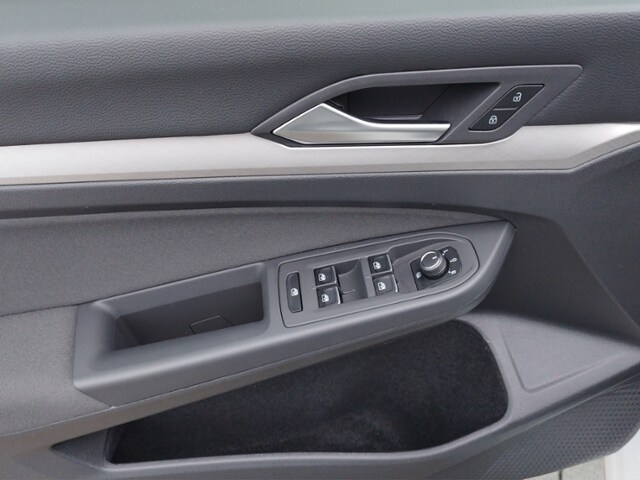 Volkswagen Golf 1.5 eTSI DSG Golf VIII Variant