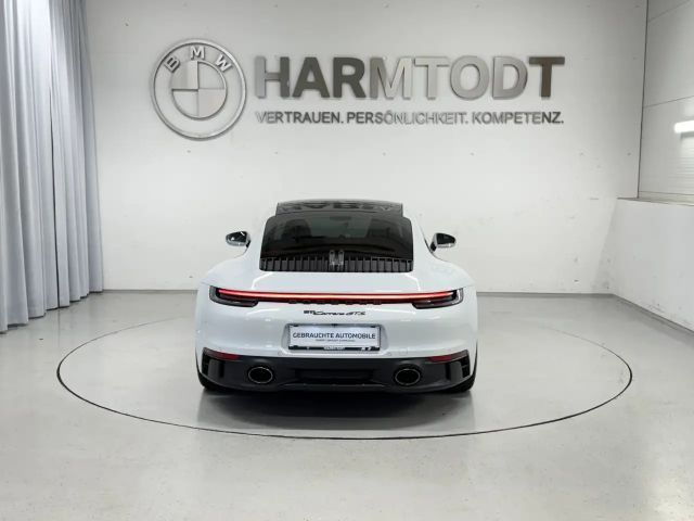 Porsche 911 Carrera Coupé GTS