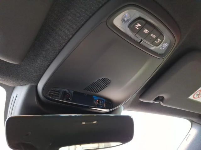 Volvo XC40 Bright Plus Recharge T4