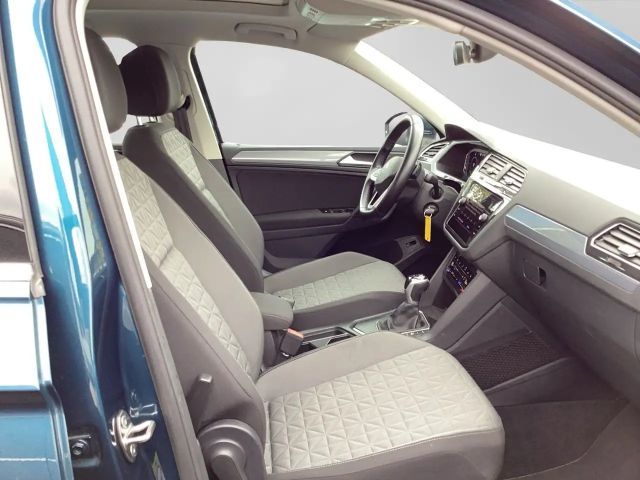 Volkswagen Tiguan 1.4 TSI Life eHybrid
