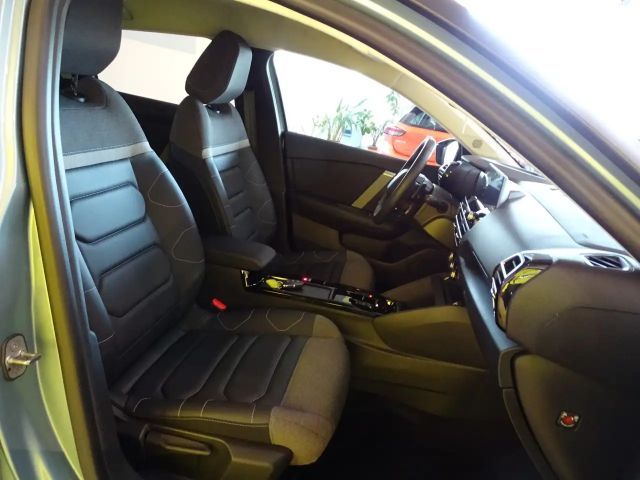 Citroën C4 PureTech Shine