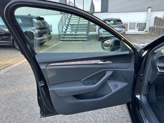 Skoda Superb 2.0 TDI Combi