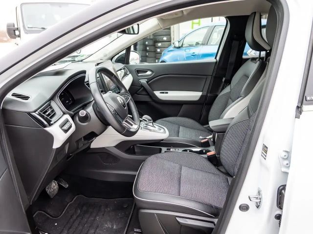 Renault Captur E-Tech Hybrid