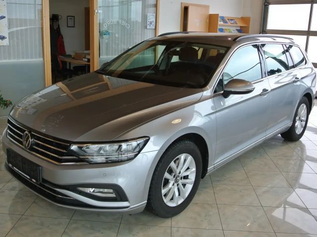 Volkswagen Passat Business DSG Variant