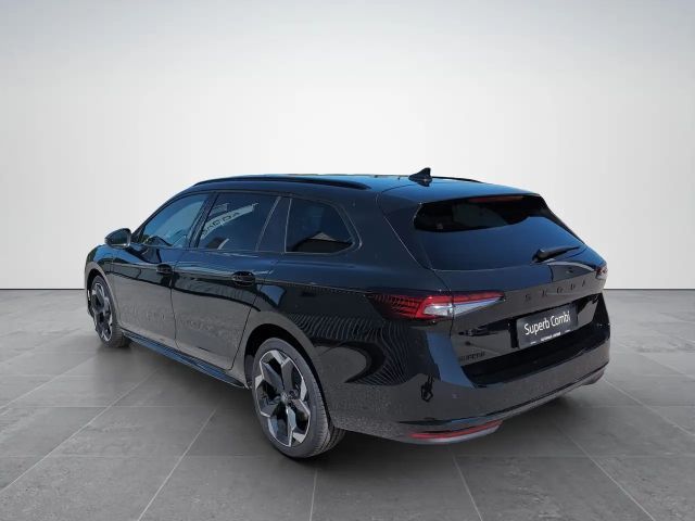 Skoda Superb Sportline iV