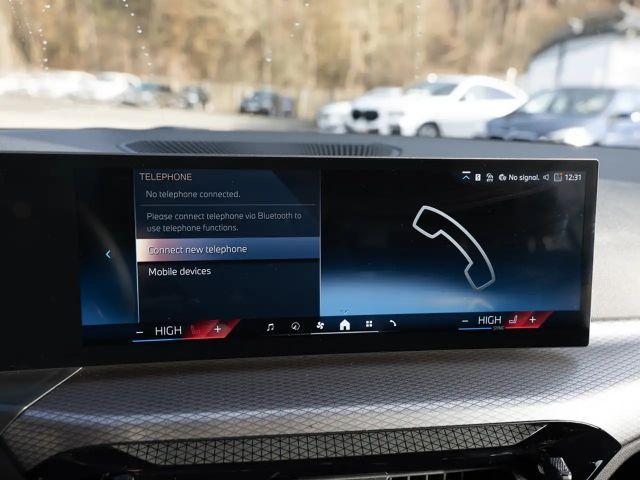 BMW 330 330i M-Sport Touring xDrive