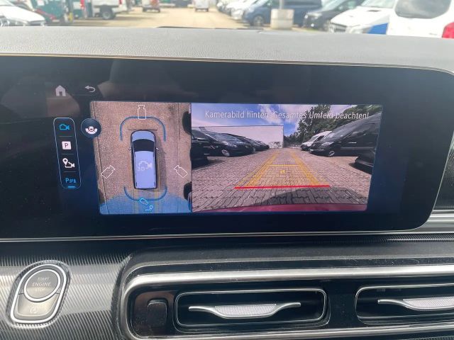 Mercedes-Benz V 220 AMG Line Style