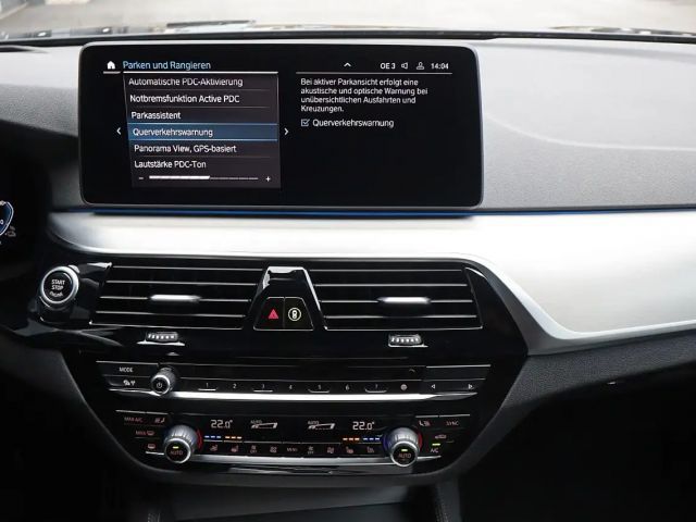 BMW 530 530e M-Sport Sedan xDrive