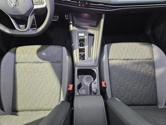 Volkswagen Golf 2.0 TDI DSG