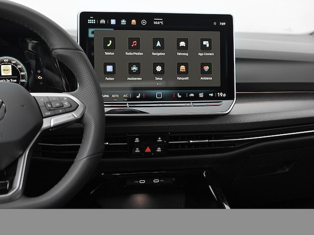 Volkswagen Golf Golf VIII R-Line Style