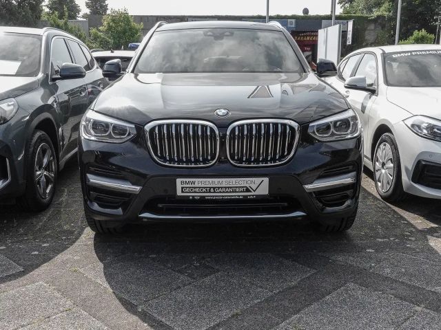 BMW X3 xDrive30e