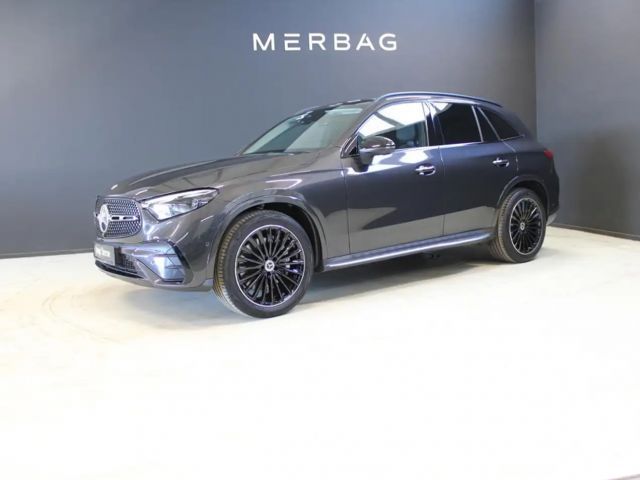 Mercedes-Benz GLC 300 4MATIC AMG Line