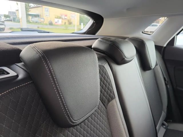 Opel Grandland X Sondermodell "Elegance" aus 1-Hand