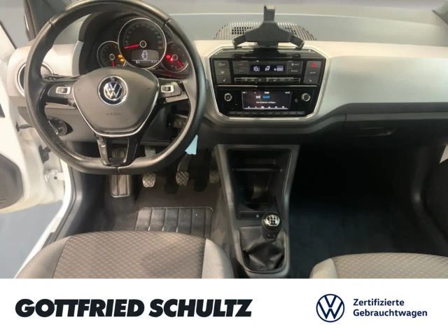 Volkswagen up! Active