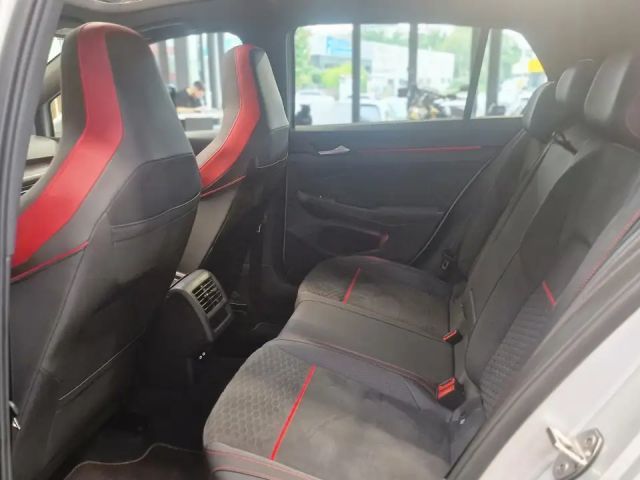 Volkswagen Golf DSG GTI