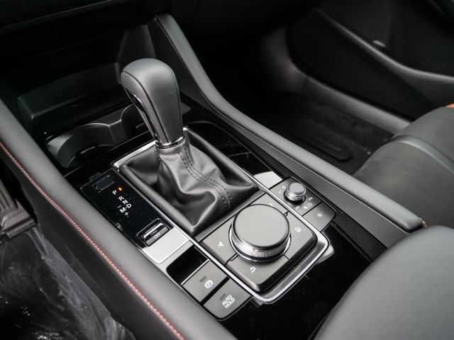 Mazda 3 2.5L SkyActiv e-Skyactiv