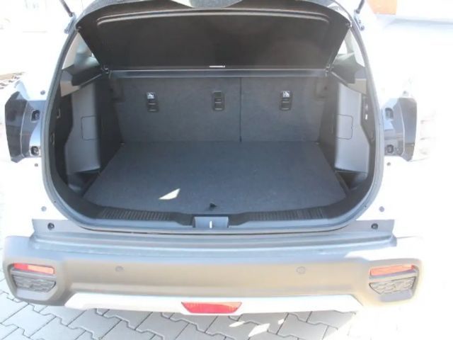 Suzuki S-Cross Hybrid