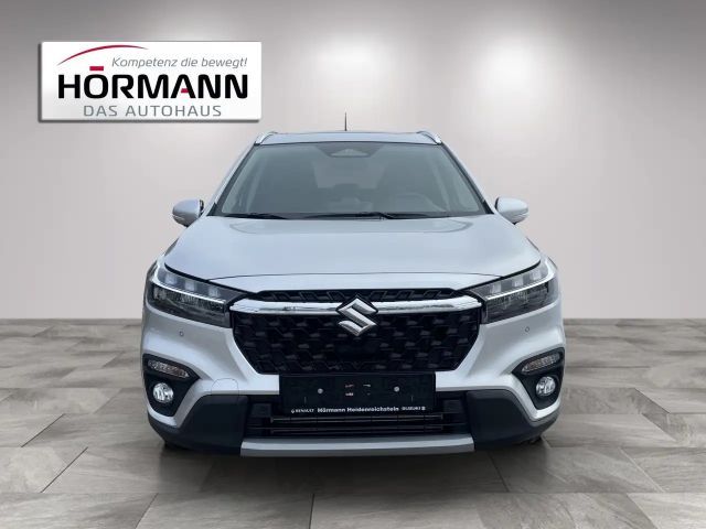 Suzuki S-Cross Flash Hybrid