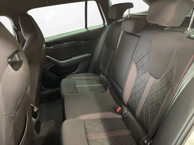 Skoda Octavia Combi RS iV