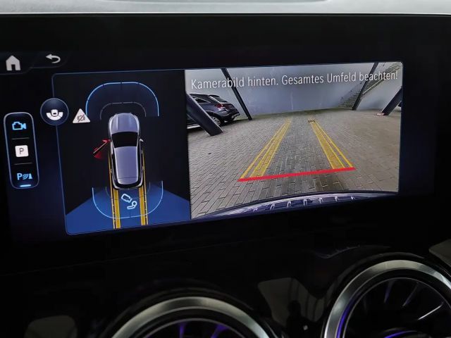 Mercedes-Benz GLA 200 AMG Line