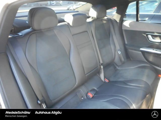 Mercedes-Benz EQE 350 AMG Line Sedan