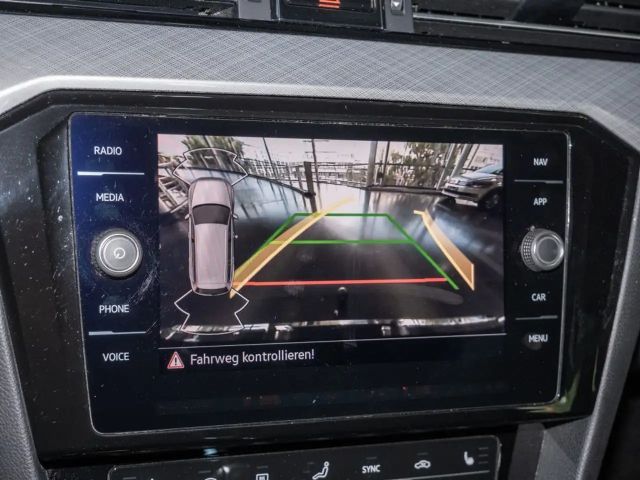 Volkswagen Passat 2.0 TSI Business Variant