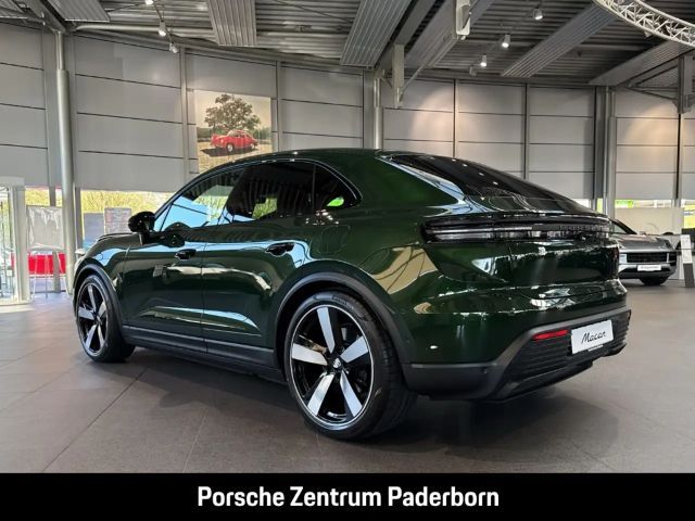 Porsche Macan 4