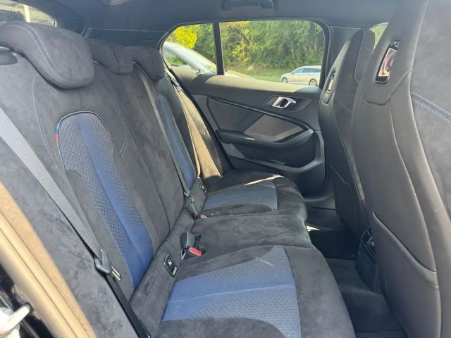 BMW 135 135i Sedan xDrive