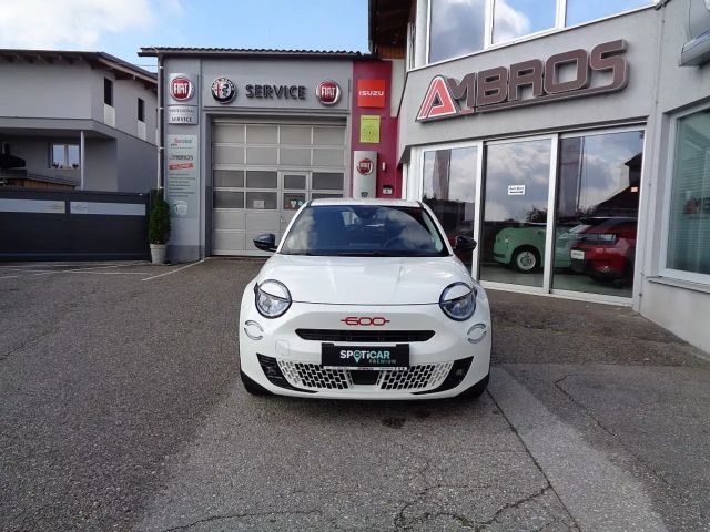 Fiat 600e 600 Elektro (RED) 54 kWh