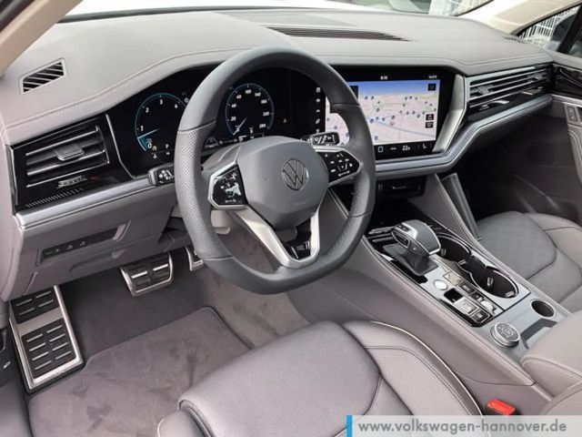 Volkswagen Touareg 4Motion R-Line